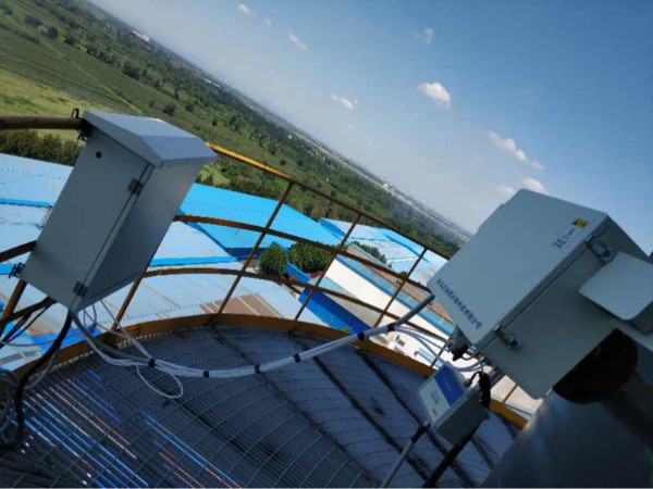 河北某玻璃有限公司氨逃逸在線(xiàn)監(jiān)測(cè)現(xiàn)場(chǎng)安裝圖