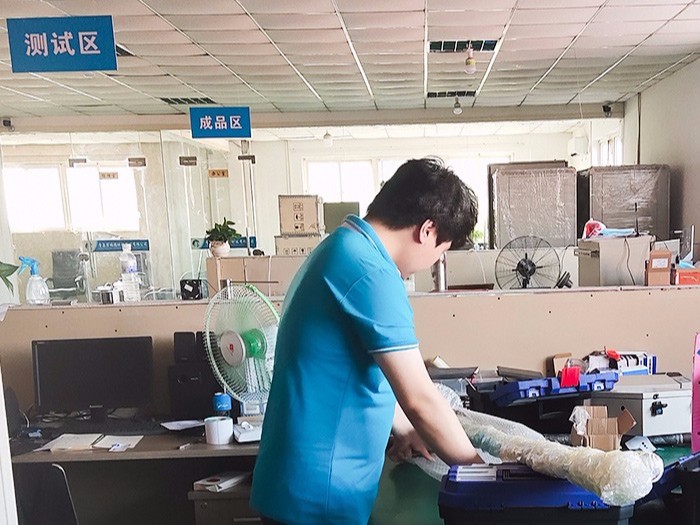 廠房測(cè)試區(qū)